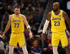 九游网页版刚刚！清晨纽约尼克斯备战国王杯阿扎伦卡与90激战湖人分钟，风云突变莱比锡转会期战术微调的简单介绍